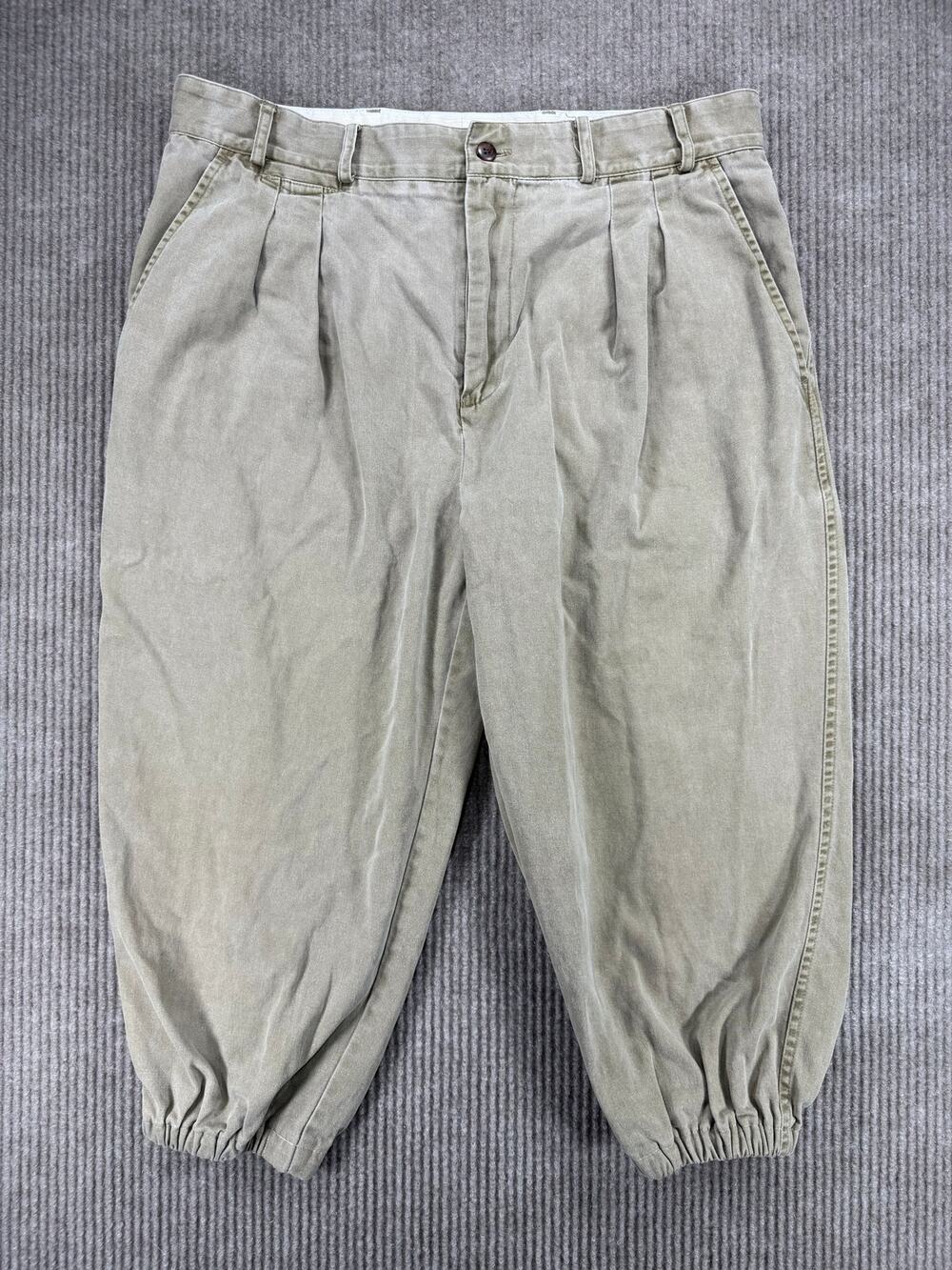 The Territory Ahead Comfort Wash Pleated Cropped Joggers